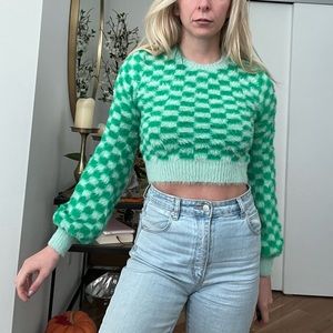 NWT Zara green sweater. Size small.